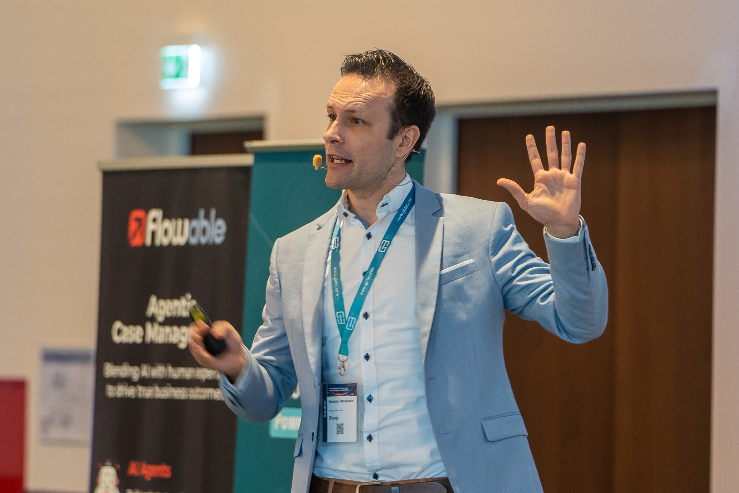 Stuttgart 2025 website-1